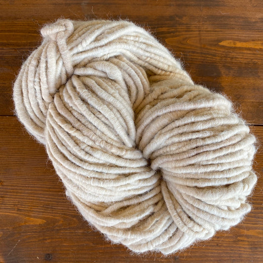 Core Spun Alpaca Rug Yarn in Cream