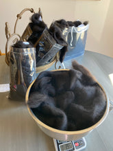 Load image into Gallery viewer, Natural Black Alpaca Roving

