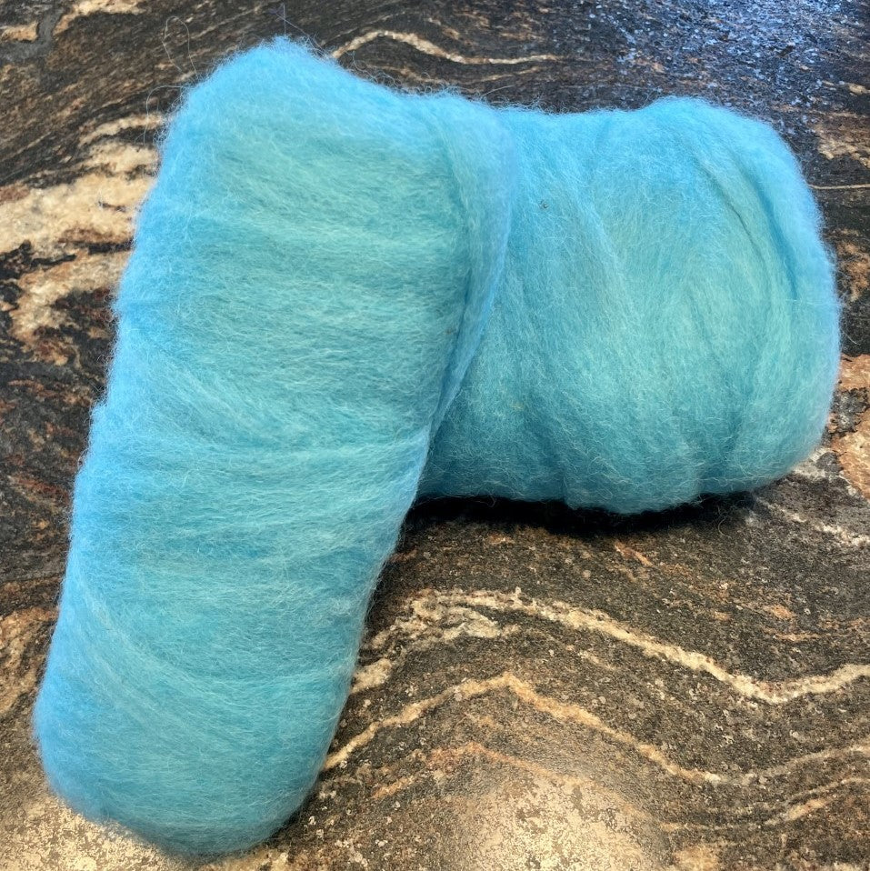 Maggie's Spring Roving in Turquoise