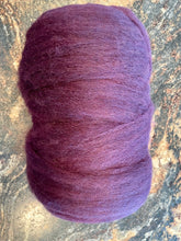 Load image into Gallery viewer, Toni&#39;s Royal Purple Roving
